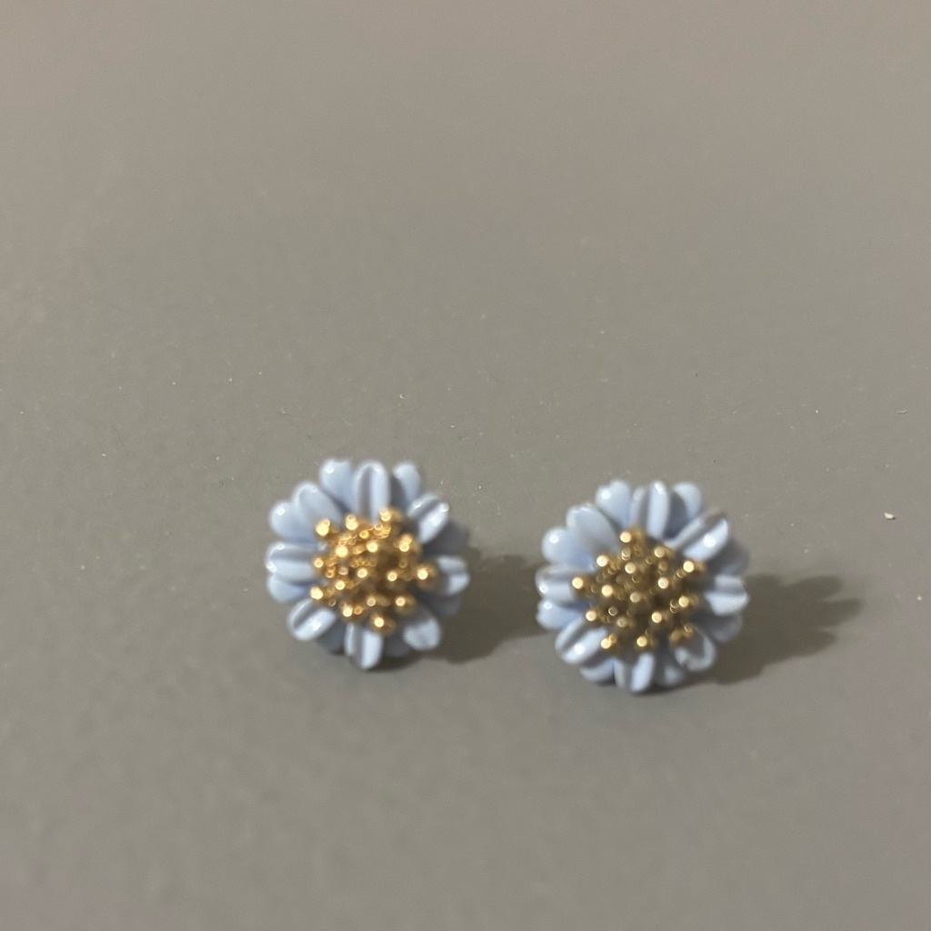 Francescas Collections Blue And Gold Flower Earrings 6$